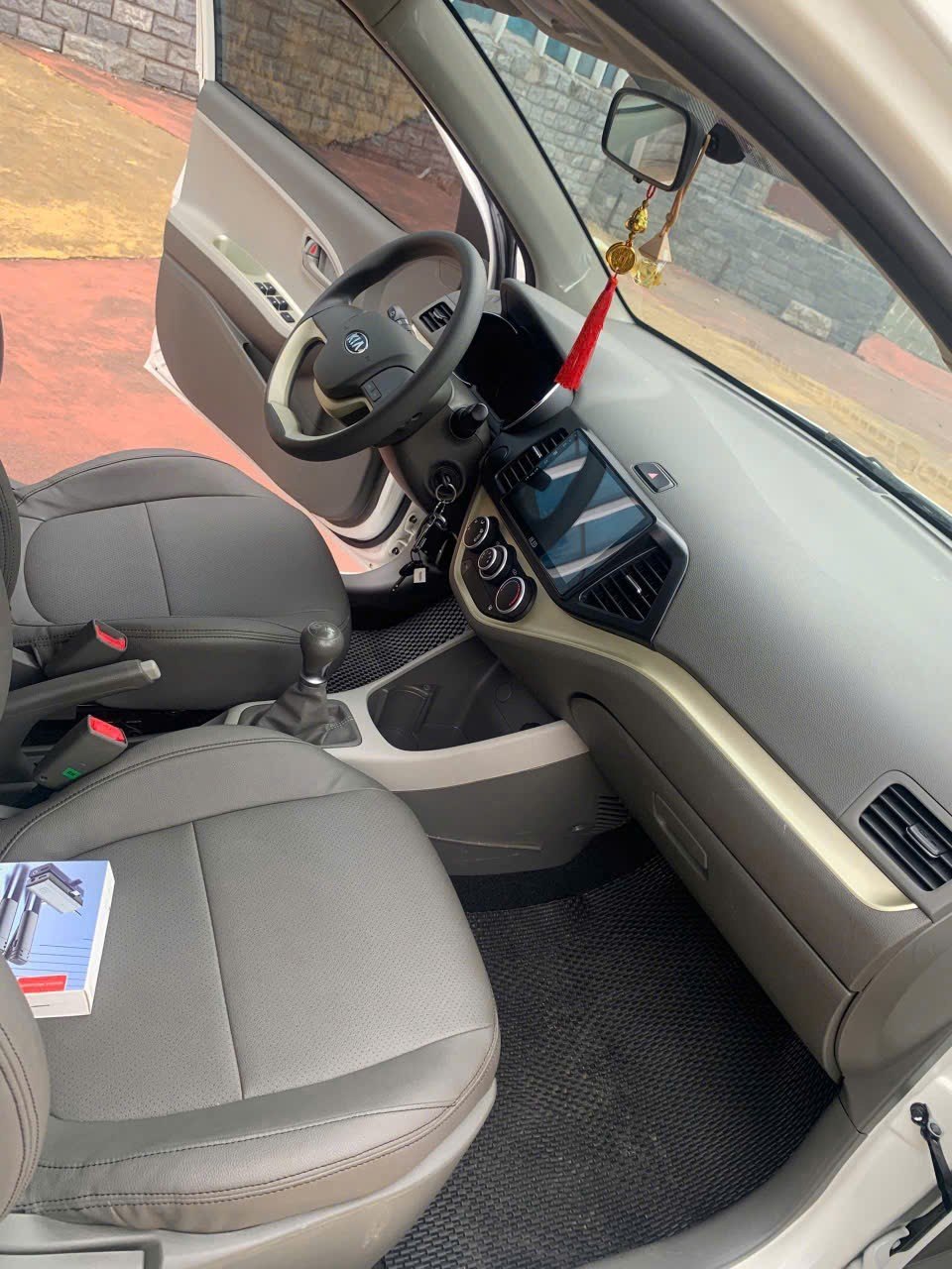 Kia Morning 1.25 MT 2022 - Nội thất 2