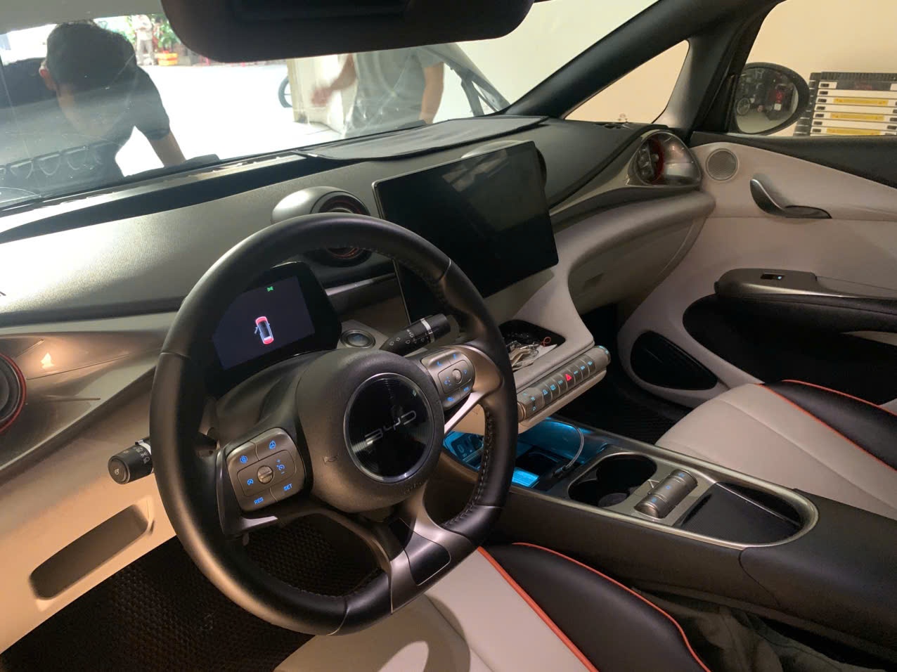 BYD Dolphin GLX 2024 - Nội thất 8